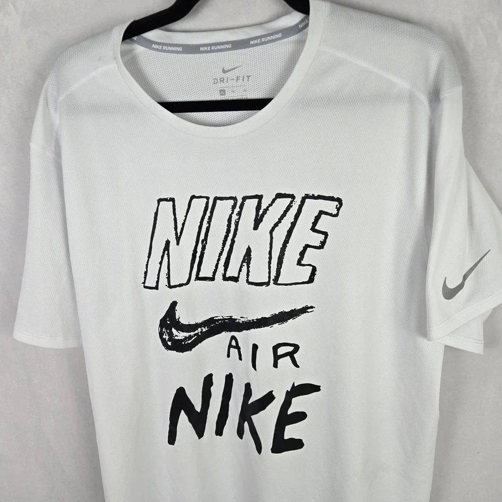 Nike Running Dri-FIT Shirt Mens XL White Nike Air Graphic Tee Train Athletic